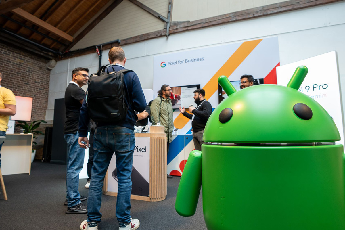 Google Cloud Google Cloud Summit 2024 — event photograph 2 of 8