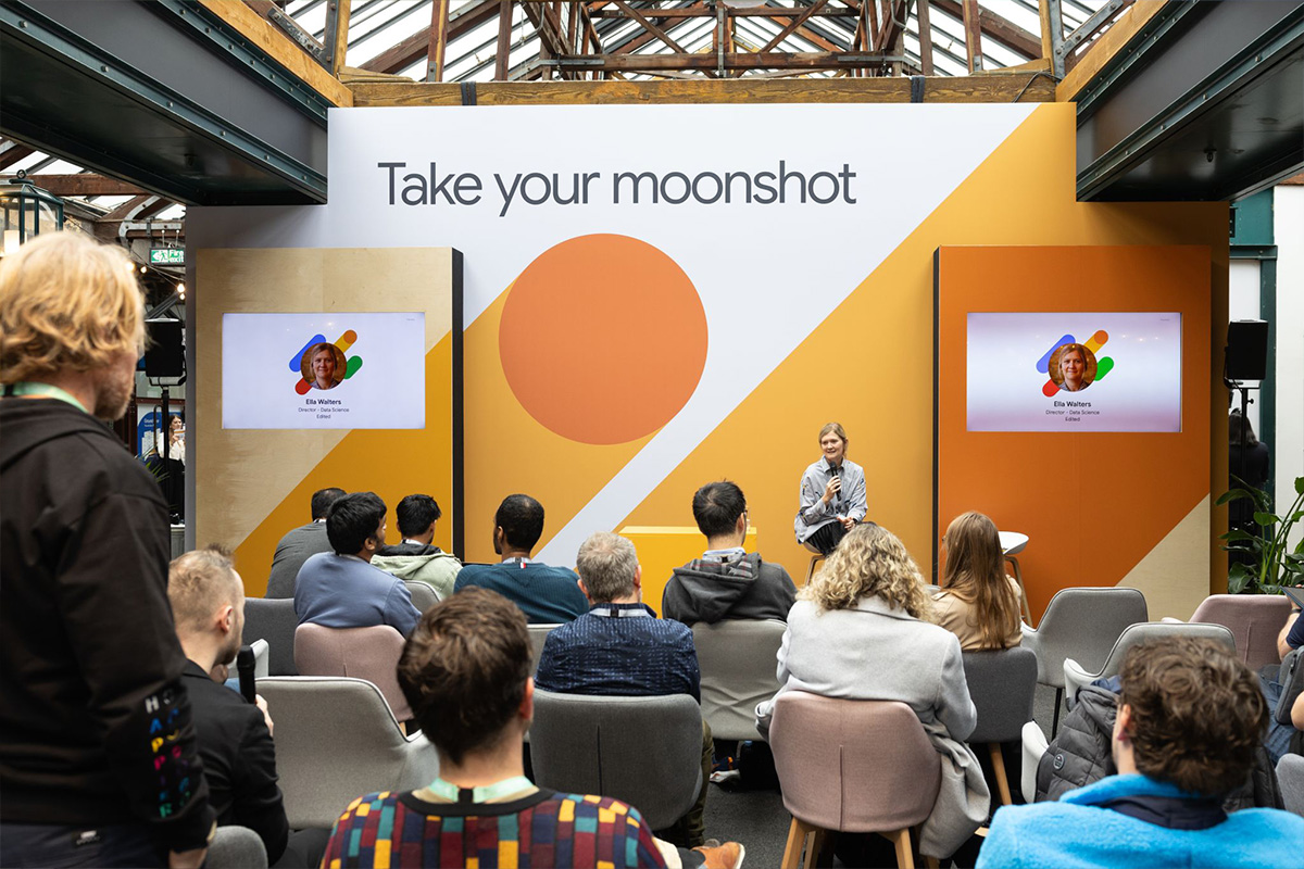 Google Cloud Google Cloud Summit 2024 — event photograph 7 of 8