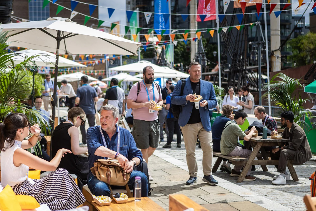 Google Cloud Google Cloud Summit 2025 — event photograph 2 of 11