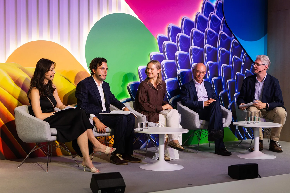 Google Cloud Google Cloud Summit 2025 — event photograph 5 of 11